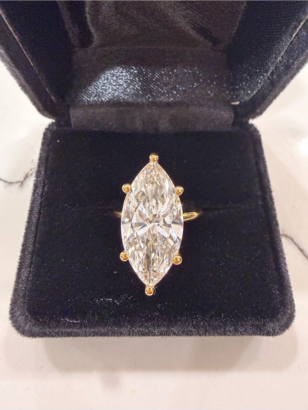 8.03ct Marquise Brilliant, E, VS1 in 14k Gold Solitaire Ring - sz 6.5